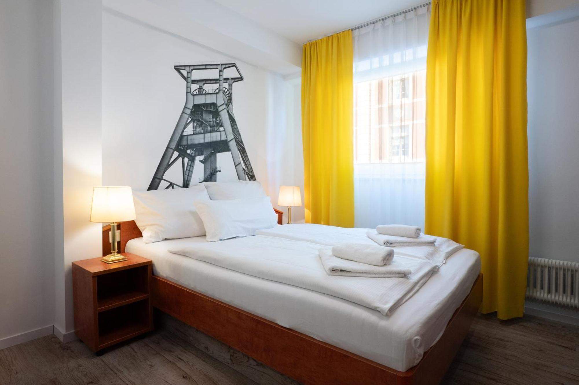 Hotel Zur Post Herne Exterior foto